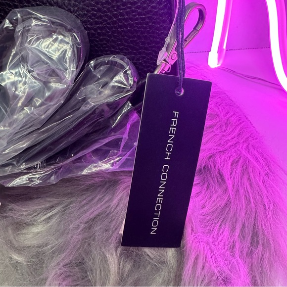 NWT FRENCH CONNECTION Shoulder kitty pebble Bag NEW - Picture 9 of 9